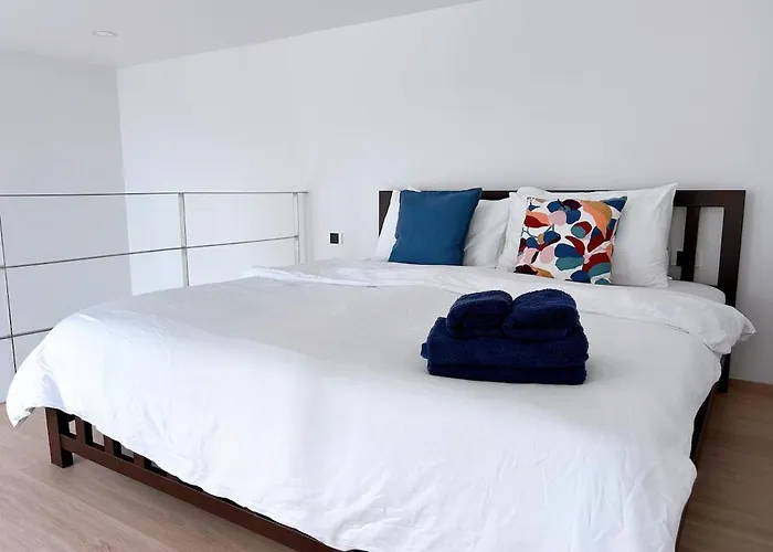 Komfort Duplex Serenity Bts Ratchayothin Apartment Bangkok